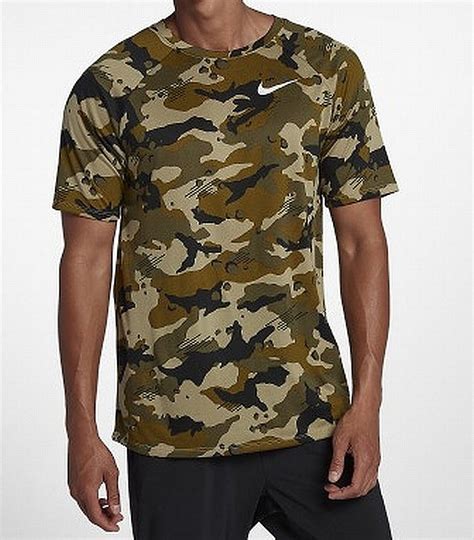 nike camouflage herren shirt|Nike Dri.